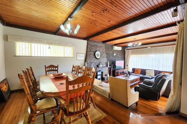4 Bedroom Property for Sale in Amalinda Eastern Cape